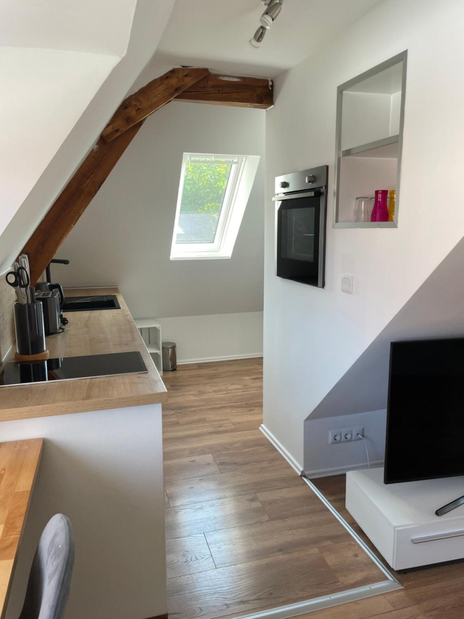 Kpt Verwaltungs Und Service Gbr Plon Bagian luar foto